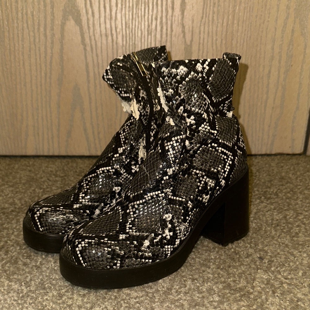Steve Madden Black and White Snake Print Ankle Boots